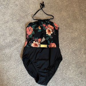 Time and Tru floral hardware one-piece swimsuit size medium